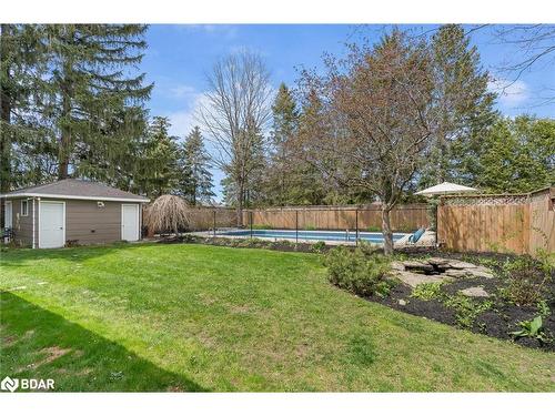 204 Spruce Crescent, Barrie, ON - Outdoor With Backyard