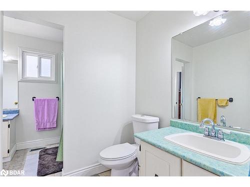 16 Douglas Crescent, Hillsburgh, ON - Indoor Photo Showing Bathroom
