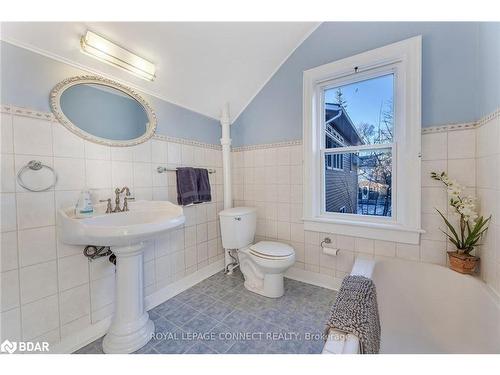 3 North Street, Colborne, ON - Indoor Photo Showing Bathroom