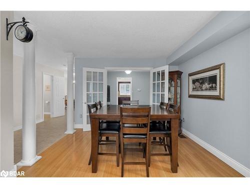 50 Sherwood Court, Barrie, ON - Indoor Photo Showing Dining Room