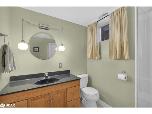 50 Sherwood Court, Barrie, ON - Indoor Photo Showing Bathroom