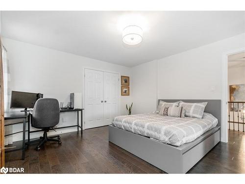 9 Copeland Crescent, Cookstown, ON - Indoor Photo Showing Bedroom
