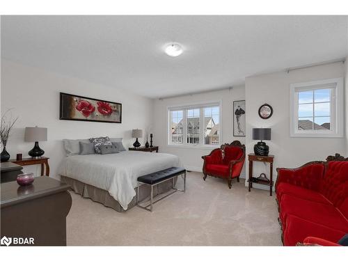 72 Mount Crescent, Essa, ON - Indoor Photo Showing Bedroom