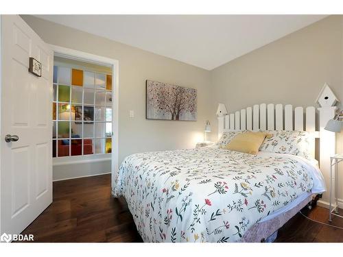 192 Wrenhaven Road, Fenelon Falls, ON - Indoor Photo Showing Bedroom