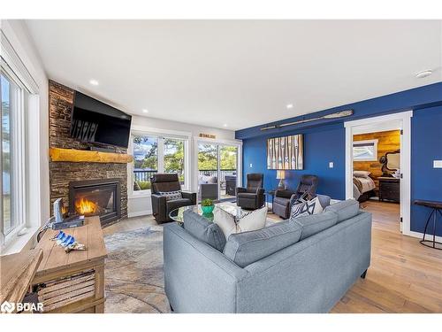 1044 Russells Lane, Gravenhurst, ON - Indoor Photo Showing Living Room With Fireplace