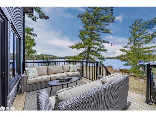 1044 Russells Lane, Gravenhurst, ON - Outdoor With Body Of Water With Exterior