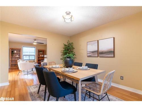 33 Mccullough Avenue, Beeton, ON - Indoor Photo Showing Dining Room