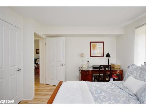 315-333 Lafontaine Road, Tiny, ON - Indoor Photo Showing Bedroom