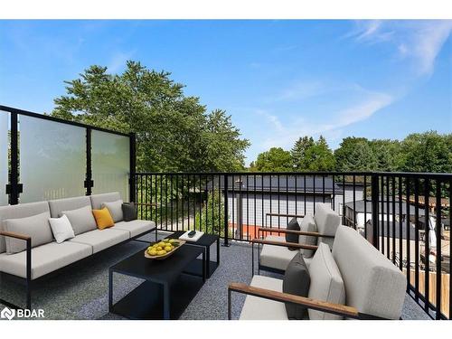 5-1465 Station St Street, Pelham, ON - Outdoor With Balcony With Exterior