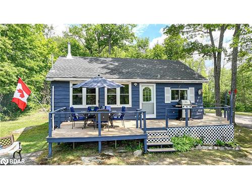 6881 Upper Big Chute Road, Coldwater, ON - Outdoor With Deck Patio Veranda