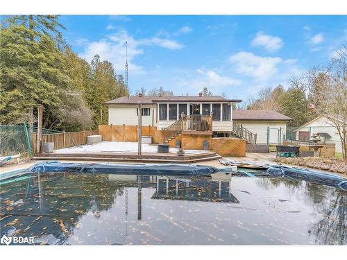 8570 8Th Line Line, Essa, ON - Outdoor With In Ground Pool