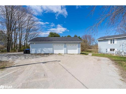 1008 Rainbow Valley Road W, Springwater, ON - Outdoor
