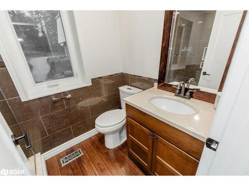 16246 The Gore Road, Caledon, ON - Indoor Photo Showing Bathroom
