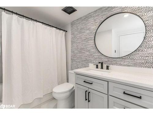 306-65 Ellen Street, Barrie, ON - Indoor Photo Showing Bathroom