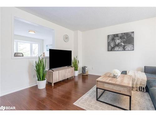 1036 Maclean Street, Innisfil, ON - Indoor Photo Showing Living Room