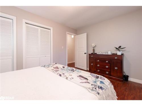 2373 Fairgrounds Road, Washago, ON - Indoor Photo Showing Bedroom