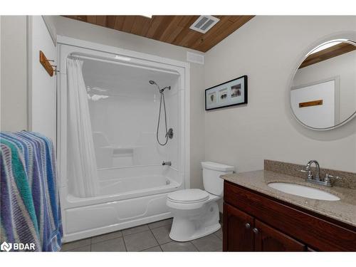 1160 Shore Acres Drive, Innisfil, ON - Indoor Photo Showing Bathroom