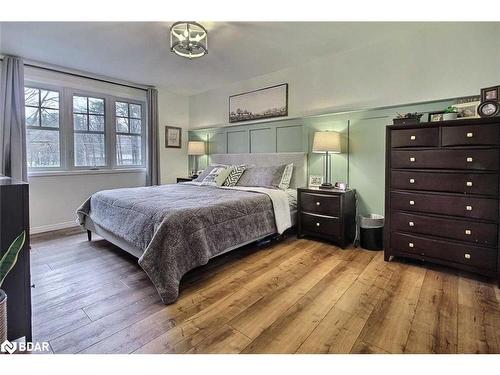 1850 Confederation Drive, Severn, ON - Indoor Photo Showing Bedroom