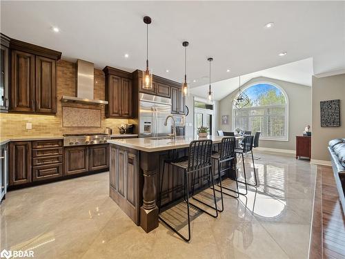 121 Mennill Drive Drive, Springwater, ON - Indoor Photo Showing Kitchen With Upgraded Kitchen
