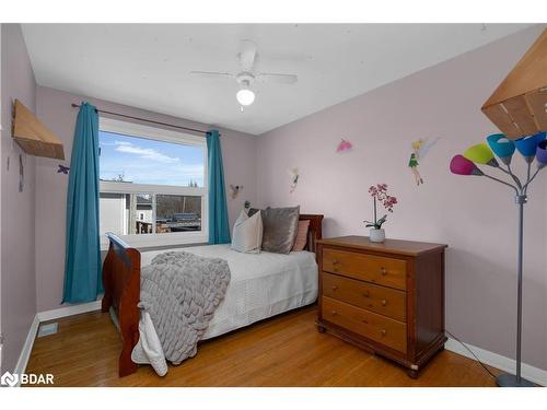 7492 County Road 91, Stayner, ON - Indoor Photo Showing Bedroom