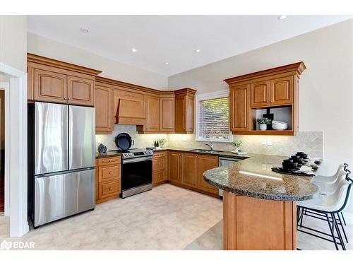 410 Linda Lane, Wasaga Beach, ON - Indoor Photo Showing Kitchen With Stainless Steel Kitchen