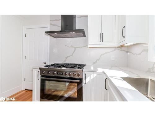 134 Switzer Street, New Lowell, ON - Indoor Photo Showing Kitchen