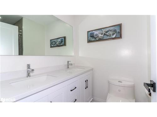 134 Switzer Street, New Lowell, ON - Indoor Photo Showing Bathroom