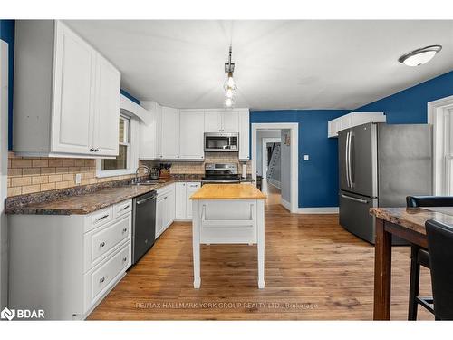 397 Mara Road, Beaverton, ON - Indoor Photo Showing Kitchen
