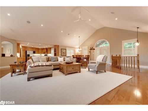 308 Miller Drive, Springwater, ON - Indoor Photo Showing Other Room