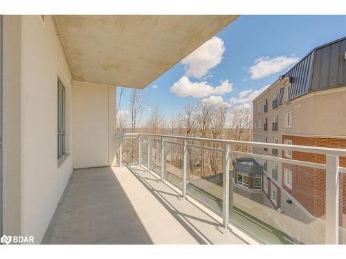 608-58 Lakeside Terrace, Barrie, ON - Outdoor With Balcony With Exterior