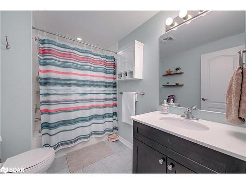 307-720 Yonge Street Street, Barrie, ON - Indoor Photo Showing Bathroom