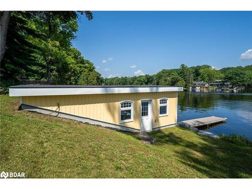 51 Sugarbush Trail, Fenelon Falls, ON - Outdoor With Body Of Water
