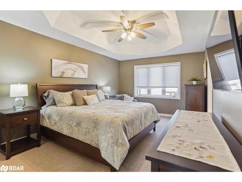 19 Doctor Archer Drive, Port Perry, ON - Indoor Photo Showing Bedroom