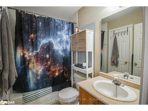 57 Michael Crescent, Barrie, ON - Indoor Photo Showing Bathroom