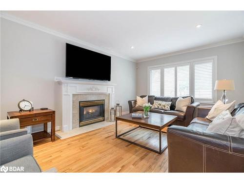 136 Park Drive, Stouffville, ON - Indoor Photo Showing Living Room With Fireplace