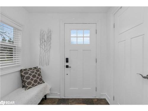 48 Ninth Street, Collingwood, ON - Indoor Photo Showing Other Room