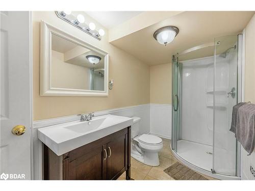 23 Pepin Court, Barrie, ON - Indoor Photo Showing Bathroom