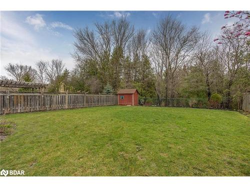 23 Pepin Court, Barrie, ON - Outdoor With Backyard