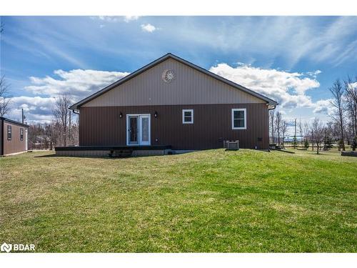 1524 Mount Stephen Road, Coldwater, ON - Outdoor