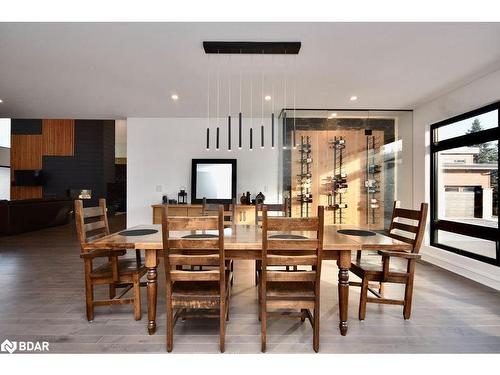 57 Glenhuron Drive, Springwater, ON - Indoor Photo Showing Dining Room