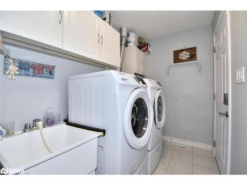 21 Old Trafford Drive, Hastings, ON - Indoor Photo Showing Laundry Room