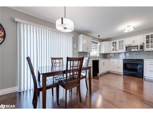 6 Kraus Road, Barrie, ON - Indoor Photo Showing Dining Room