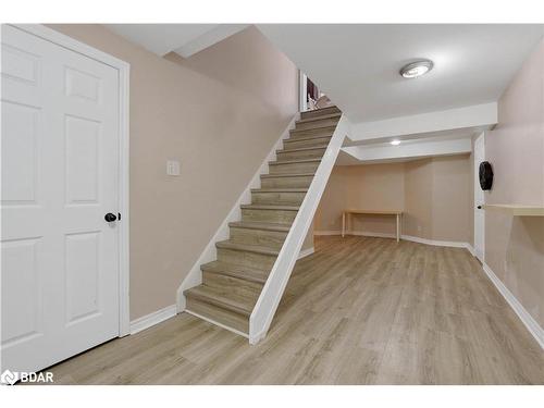 3 Logan Court, Barrie, ON - Indoor Photo Showing Other Room