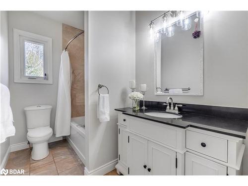 7 Whitetail Drive, New Lowell, ON - Indoor Photo Showing Bathroom