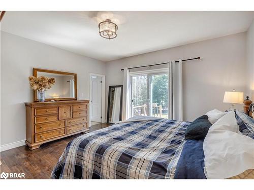 7 Whitetail Drive, New Lowell, ON - Indoor Photo Showing Bedroom