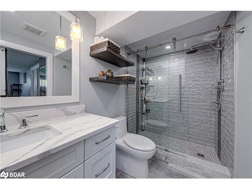 220 Pine Drive, Barrie, ON - Indoor Photo Showing Bathroom