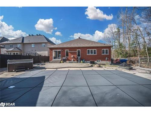 34 Camelot Square, Barrie, ON - Outdoor With Deck Patio Veranda