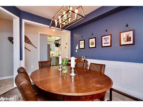 93 Monarchy Street, Barrie, ON - Indoor Photo Showing Dining Room
