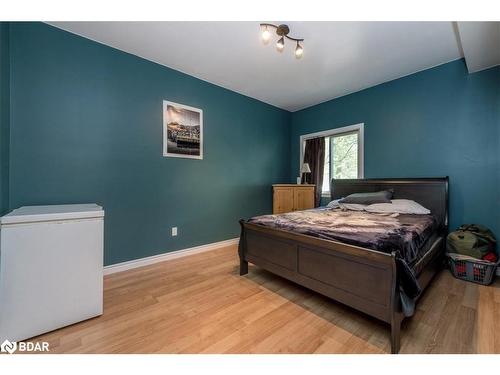 771 Hastings Avenue, Innisfil, ON - Indoor Photo Showing Bedroom