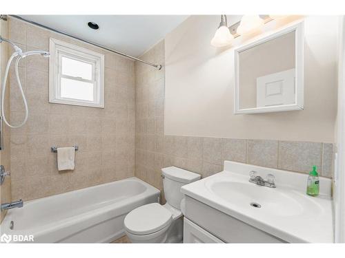 1090 Concession 11 Road, Cannington, ON - Indoor Photo Showing Bathroom